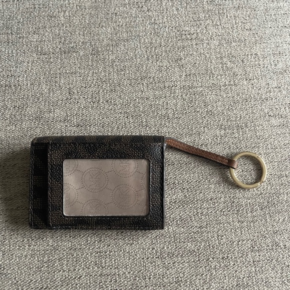 Michael Kors Small Wallet and Change Purse - Picture 2 of 5